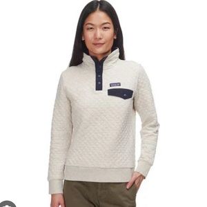XS White Patagonia quilted pullover